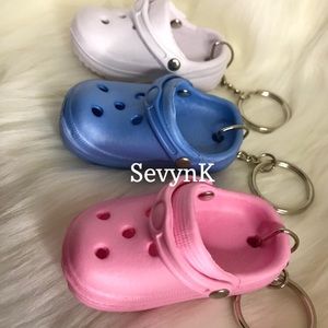 mini croc keychains